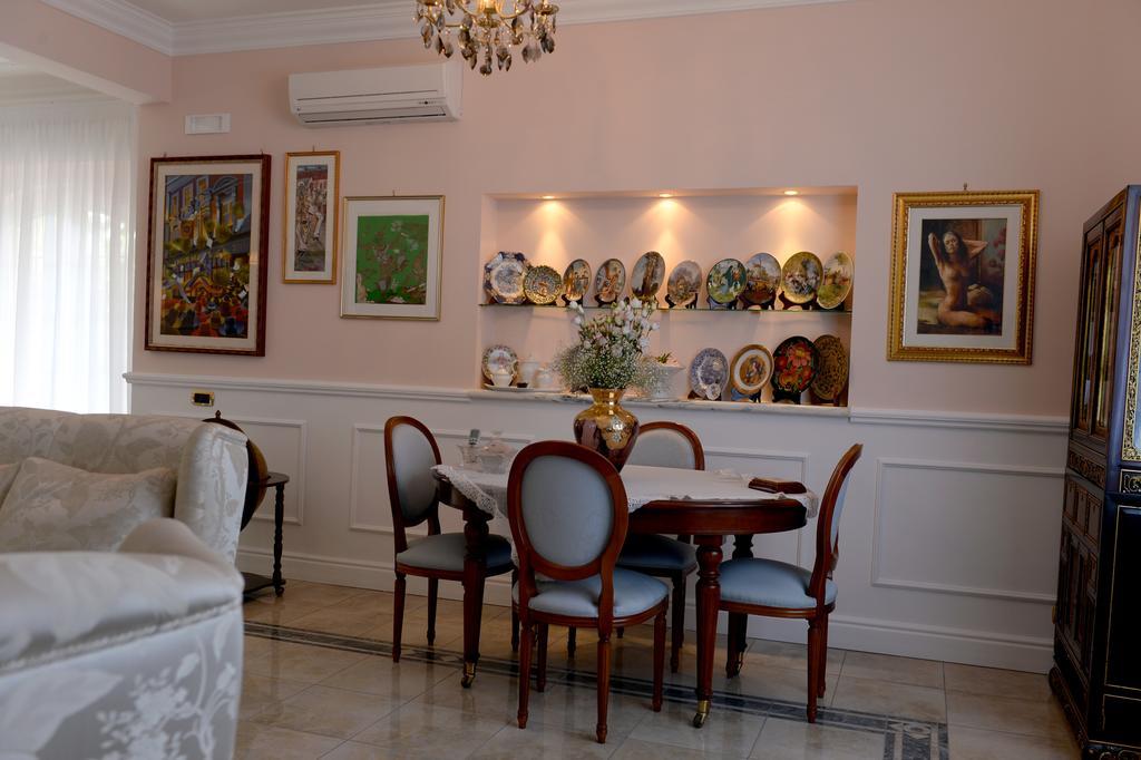 Il Giardino Delle Jacaranda Bed & Breakfast Talsano Dış mekan fotoğraf