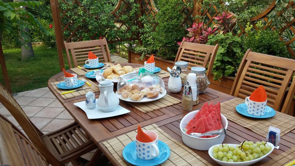 Il Giardino Delle Jacaranda Bed & Breakfast Talsano Dış mekan fotoğraf