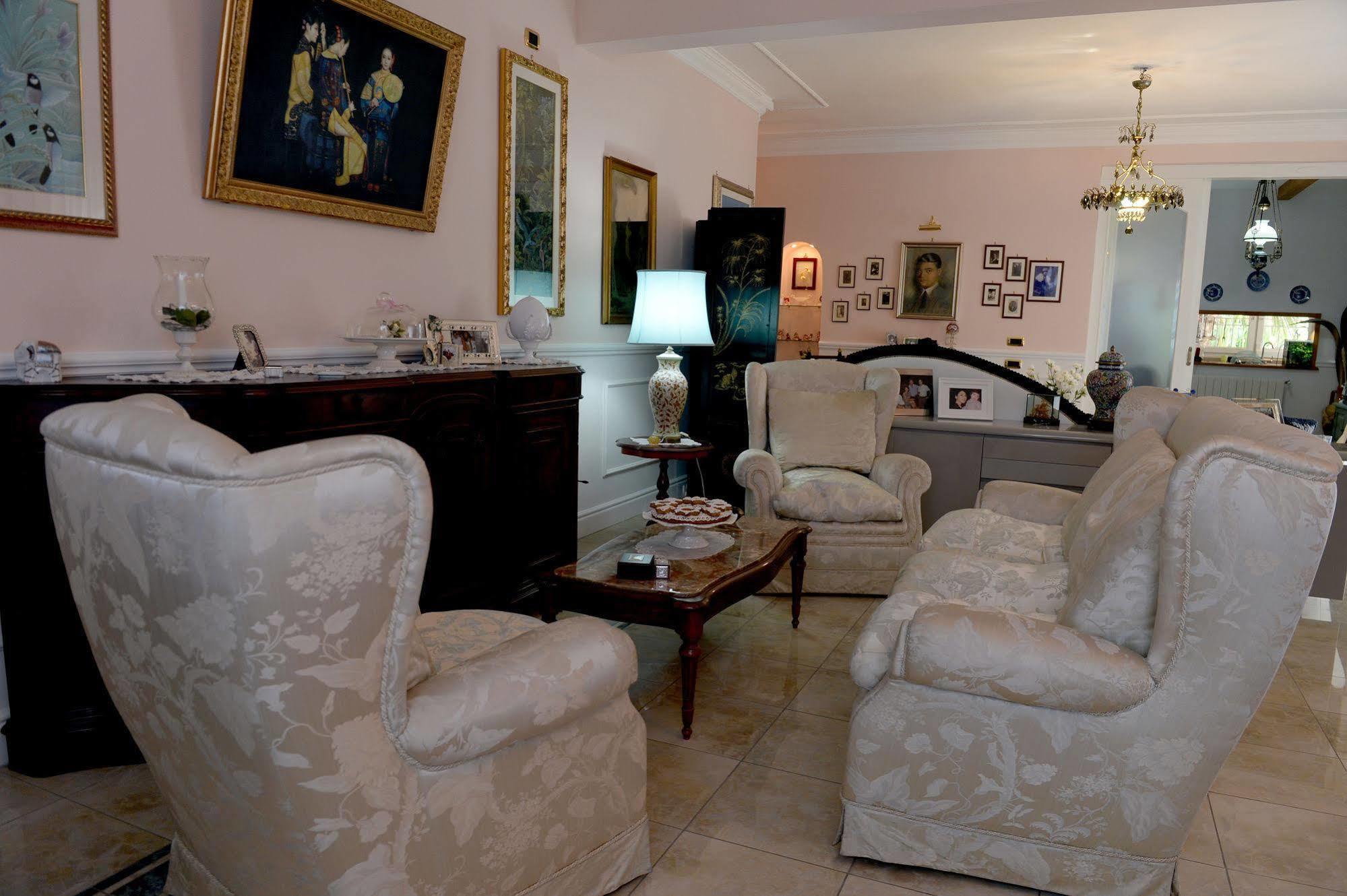 Il Giardino Delle Jacaranda Bed & Breakfast Talsano Dış mekan fotoğraf